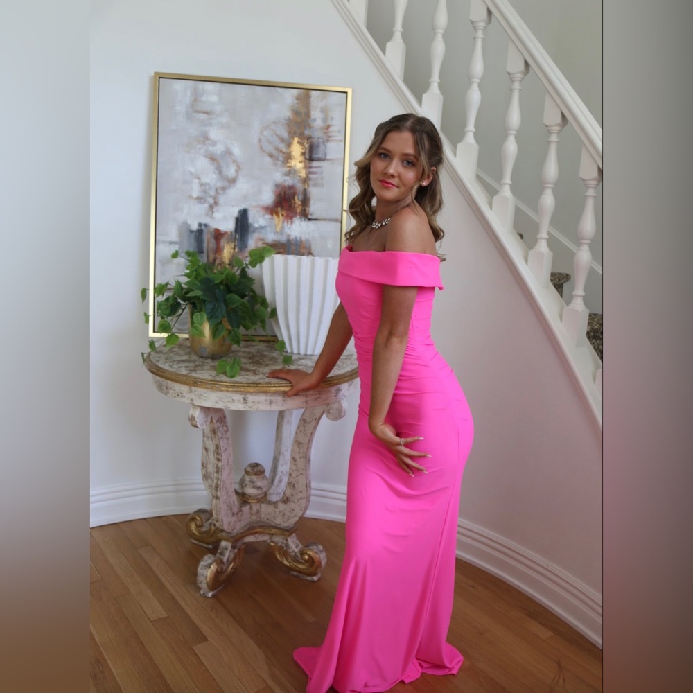 Lafemme Size 2 hot Pink Formal/Prom Dress